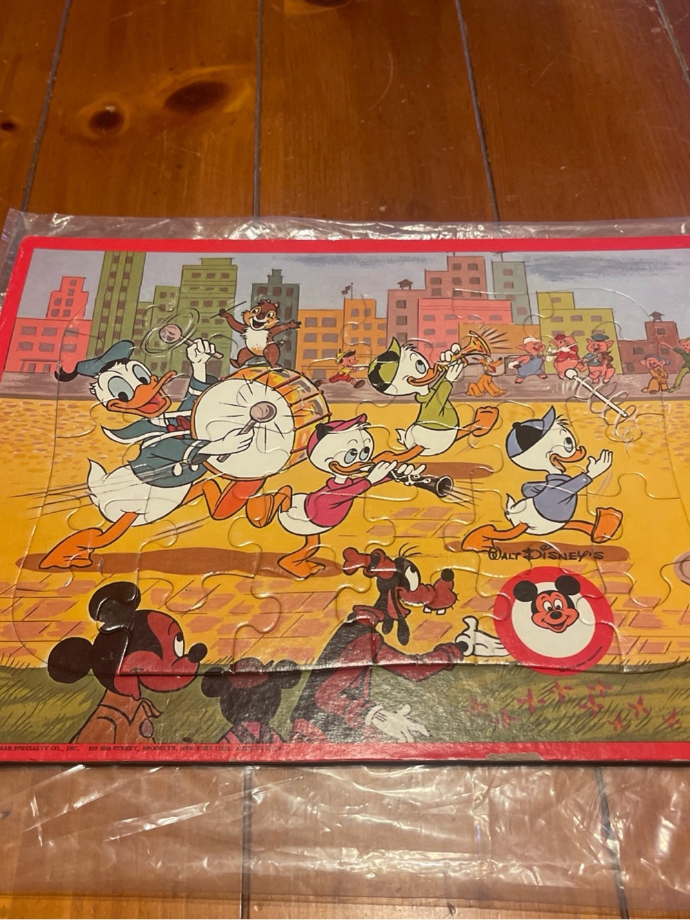 Vtg Walt Disney Donald Duck & Nephews Vintage Puzzle Artwork - Yellow/Orange/Red